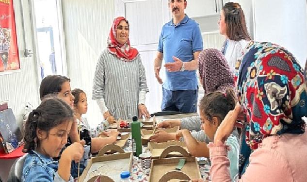 Başkan Altay Hatay’da Açılan Komek’te Depremzede Kursiyerlerle Buluştu