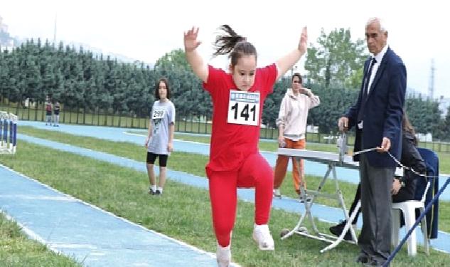 Özel sporcular Türkiye Şampiyonasına gidiyor