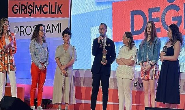 Afet Dayanışması Mentorluk Programı’na İş Birliği Ödülü