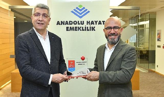 Anadolu Hayat Emeklilik Hayat Sigortacılığı ve Bireysel Emeklilik Sektöründe En Mutlu İş Yeri oldu