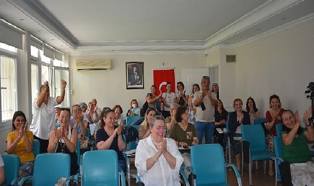 İzmir’in girişimci kadınları sertifikalarını aldı