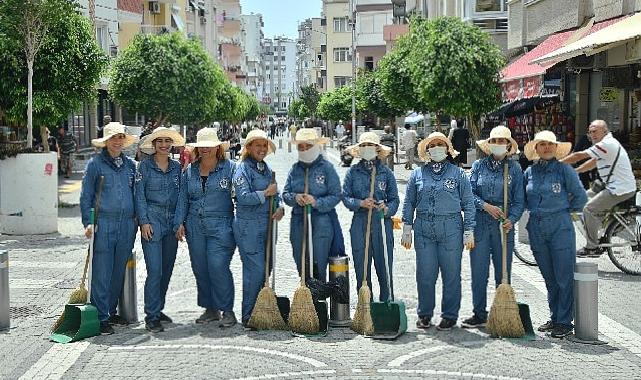 Kadın süpürgeciler Yenişehir’e toz kondurmayacak