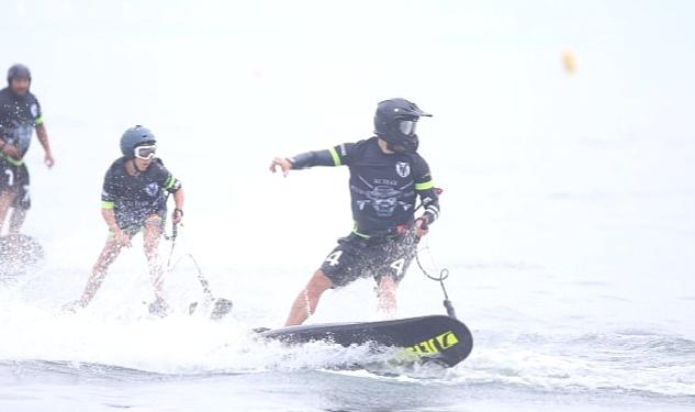 Kocaeli’de Türkiye Su Jeti ve Flyboard Şampiyonası heyecanı başladı