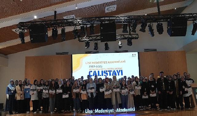 Lise Medeniyet Akademileri Eğitim Çalıştayı Düzenledi