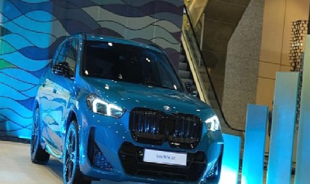 Tamamen Elektrikli Yeni BMW iX1 CI Bloom’da Sanatseverlerle Buluşuyor