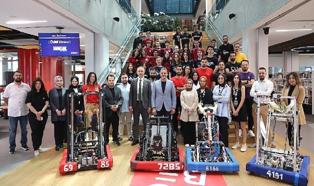 Teknopark İstanbul öncülüğünde Robocube Off-Season 2023 robot yarışması gerçekleştirildi