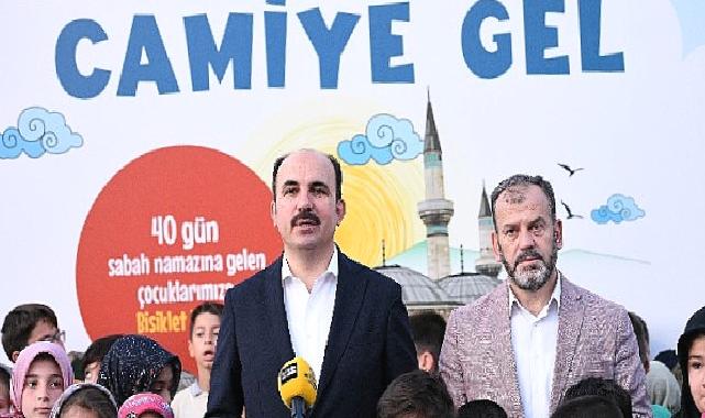 Başkan Altay “Güle Oynaya Camiye Gel Projesi”nde Çocukların Sabah Namazı Heyecanına Ortak Oldu