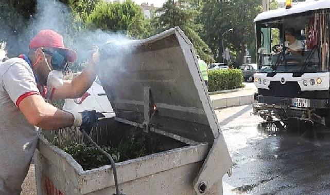 Bayraklı’nın sokaklarında yaz temizliği