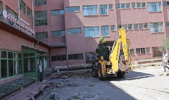 Devlet hastanesi’nin çevresi yenileniyor 