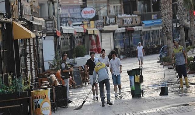 Didim’de temizlik ekiplerinden sabah mesaisi 