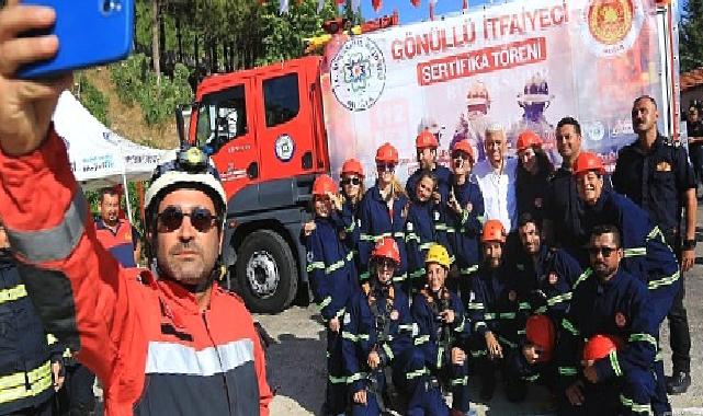 Gönüllü İtfaiyeciler Sertifikalarını aldı