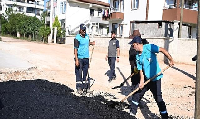  Kartepe’de Asfalt atağı tüm hızıyla devam ediyor 