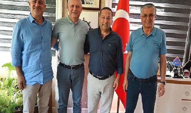 Kemer Belediyesi Tekirova Mahalle Sorumlusu Barış emekliliğe ayrıldı