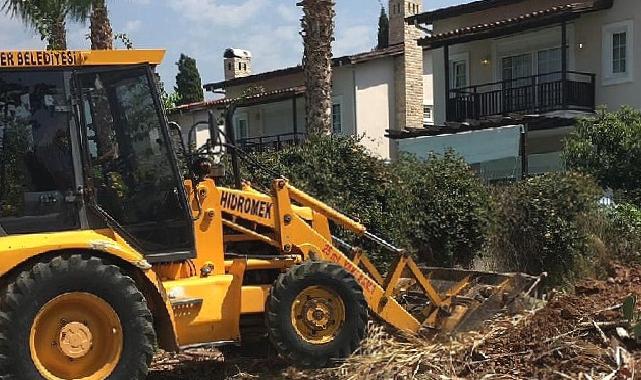 Kemer Belediyesi’nden ilçe genelinde temizlik çalışması