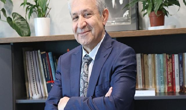 Prof. Dr. Yumuşhan Günay: “Sosyal medya paylaşımları diş estetiğine talebi artırdı”