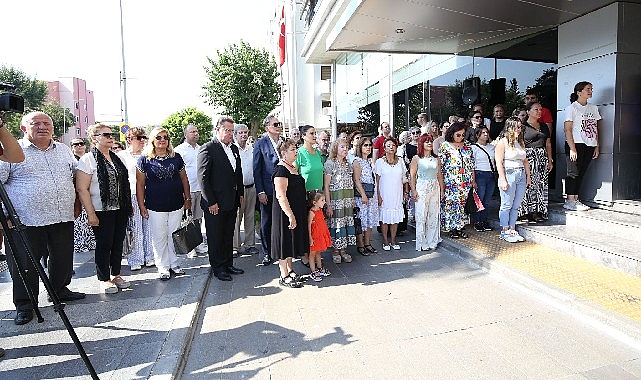 Srebrenitsa kurbanları 28. yılında Karşıyaka’da anıldı