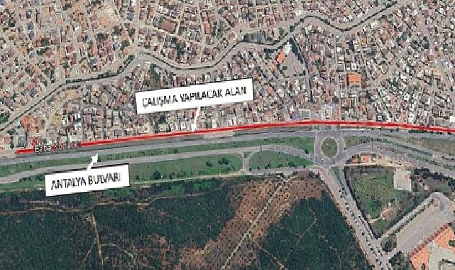 Antalya Bulvarı yan yolunda asfalt yenileme çalışması