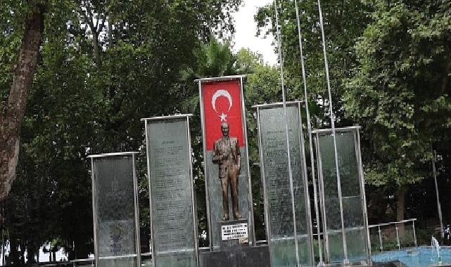 Atatürk heykelinin bakımı tamamlandı