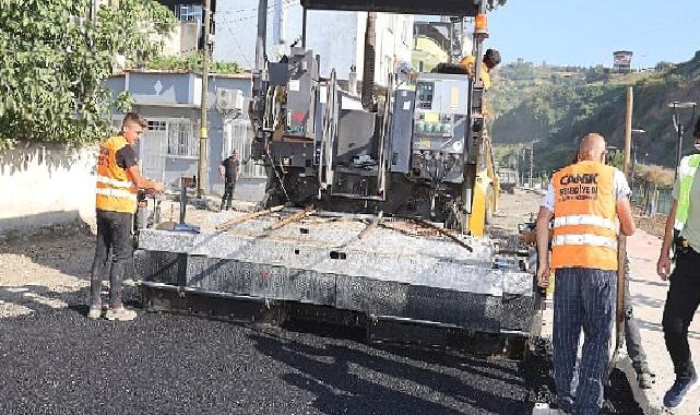 Başkan Sandıkçı: “İlçemize yeni eser ve hizmetleri kazandırmaya devam ediyoruz”