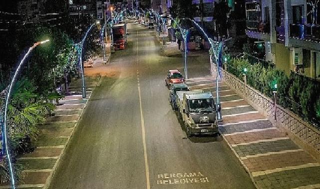 Bergama’da yollar yenileniyor, halk refaha kavuşuyor