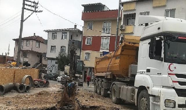 Gebze’de başlatılan altyapı çalışmaları gece gündüz demeden devam ediyor