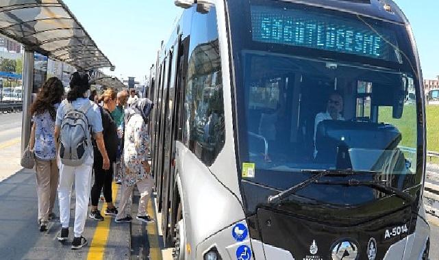 İstanbul Büyükşehir Belediyesi’nin Yeni Metrobüsleri Sefere Başladı