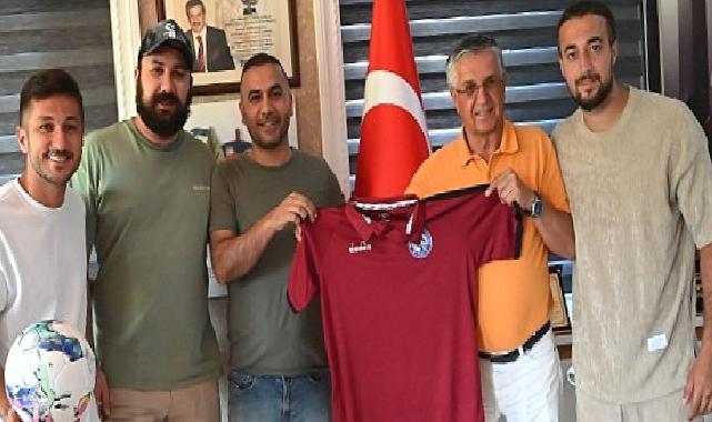 Kemer Belediyesi’nden ilçenin futbol takımlarına malzeme desteği