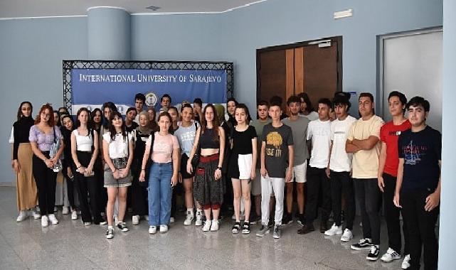 Selçuklu Belediyesi, Uluslararası Saraybosna Üniversitesi ve Saraybosna Eğitimi Geliştirme Vakfı (SEDEF) İş Birliğinde 10. sınıf öğrencileri için İngilizce dil eğitimi veriliyor