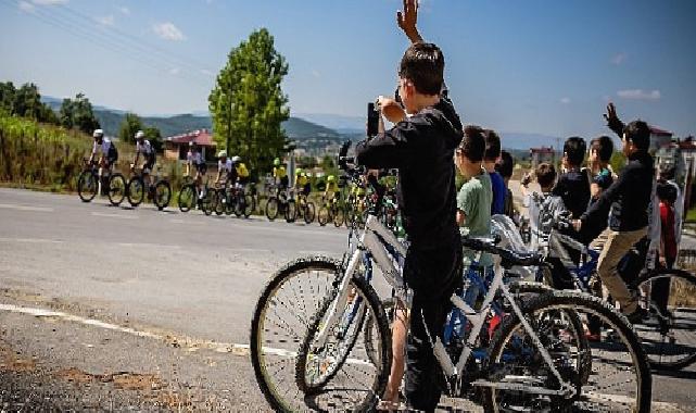 Uluslararası 100. Yıl Cumhuriyet Bisiklet Turu’nun 3. Etabı sona erdi