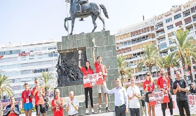 9 Eylül İzmir Yarı Maratonu’nda kurtuluş coşkusu