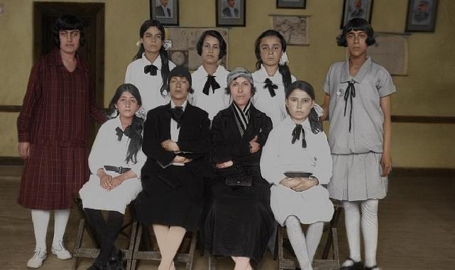 Bilkom Cumhuriyet’in İlk Yıllarına Ait Görülmemiş Fotoğrafları Geleceğe Taşıyor