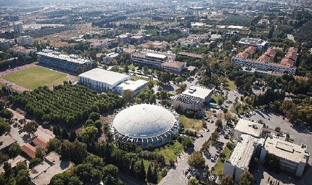 Ege Üniversitesi Uluslararası Arenada Yükselişini Sürdürüyor