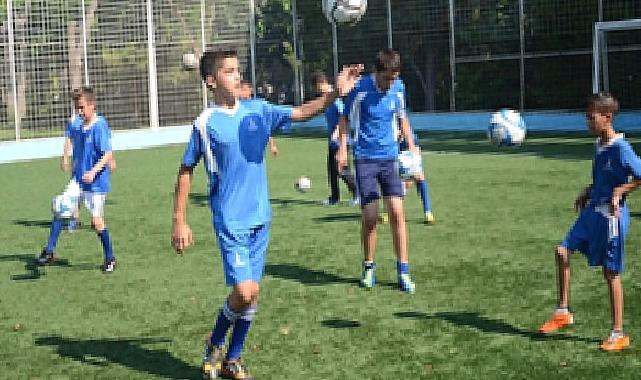 İzmir Büyükşehir Belediyesi Spor Okullarında Yeni Dönem Başladı