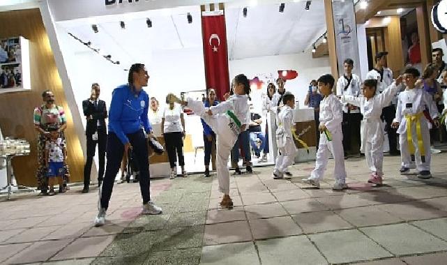 İzmir Fuarı’nda Bayraklı Belediyesi fark yarattı