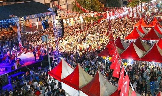 Kınık Belediyesi Hasat Festivali’ni Büyük Bir Coşkuyla Bitirdi