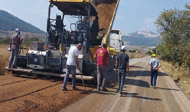 Kırsal Mahallelerde Yol Çalışmaları Devam Ediyor