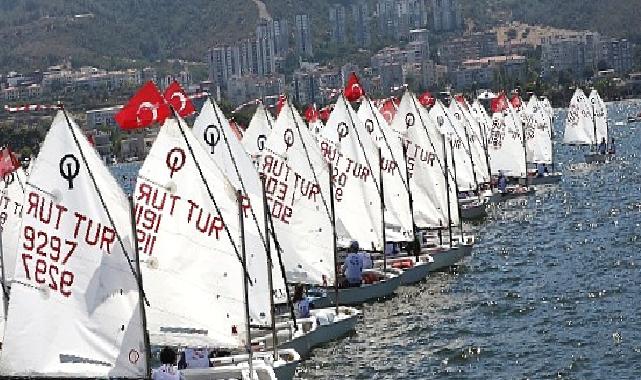 Narlıdere’de yelkenler, Kurtuluşun Kahramanlarına Saygı için açılıyor