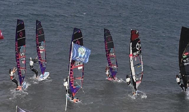 ‘Alaçatı Wind Fest’ Açılış Kortejiyle Başlıyor