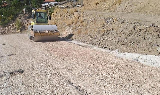 Antalya Kumluca Büyükalan yolu asfaltlandı