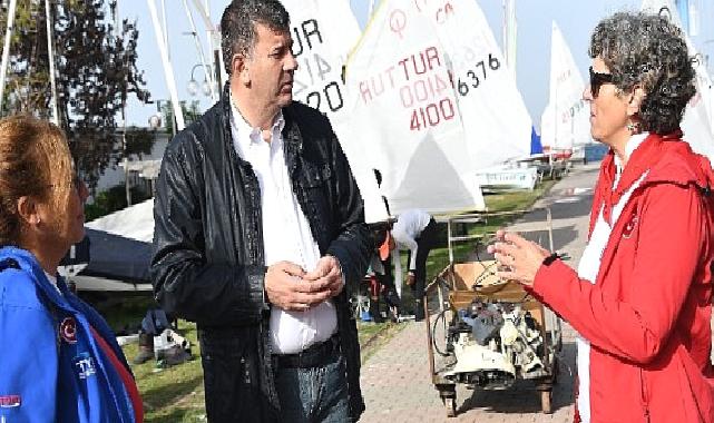 Kadıköy Belediyesi, Cumhuriyetimizin 100. yılına özel yelken yarışları düzenledi