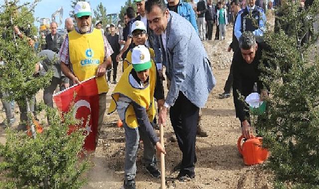 Başkan Kalaycı ” geleceğe nefes cumhuriyete nefes” fidan dikme programına katıldı