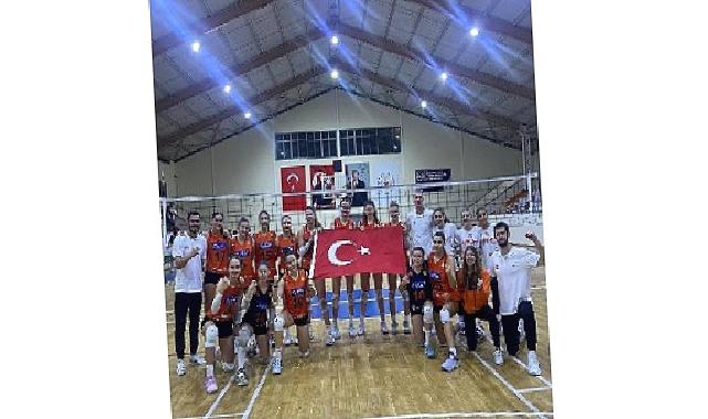 Eczacıbaşı 2. Lig Voleybol Takımı Haftayı Galibiyetle Kapadı