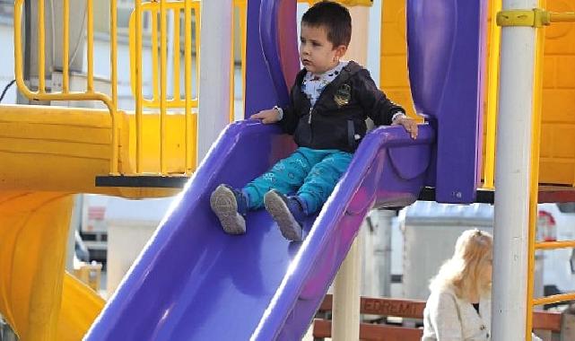 Edremit’e yeni park alanları yapılıyor