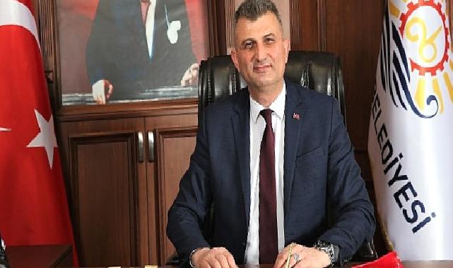 Gölcük Belediye Başkanı Ali Yıldırım Sezer, yayınladığı mesajda, “18 Mart Şehitleri Anma Günü ve Çanakkale Deniz Zaferi’nin 109. yıl dönümü kutlu olsun” dedi