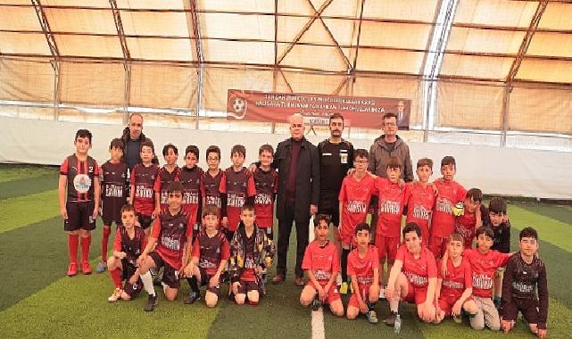 Nevşehir Belediyesi tarafından düzenlenen 3. İlkokullar Arası 23 Nisan Halı Saha Futbol Turnuvası başladı