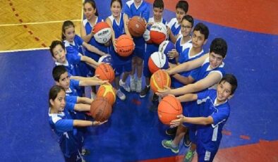 İzmir’de yaz okulları için kayıtlar başladı