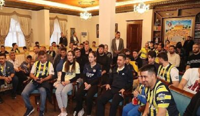 Nevşehir Belediye Başkanı Rasim Arı Fenerbahçe Beko’un, THY EuroLeague Final Four Maçını Gençlerle Birlikte izledi