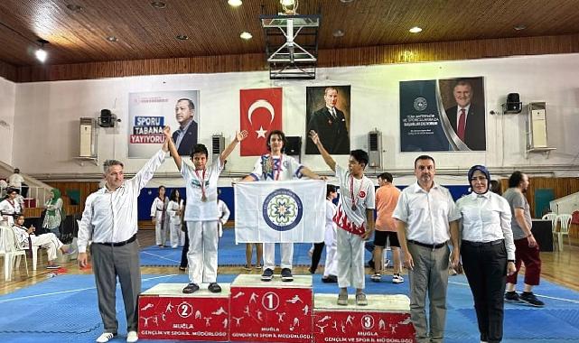 Büyükşehir Taekwondocuları İl Şampiyonu Oldu