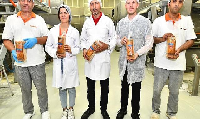 İzmir Büyükşehir Belediyesi’nin Halk Ekmek Fabrikası’ndan yeni ürün Çölyak hastaları için özel üretim ekmek