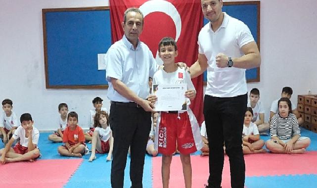 Kemer Belediyesi Kick Boks sporcuları kuşak atladı